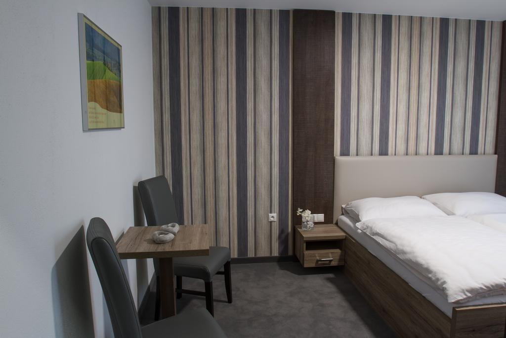 Guest House Frizzante Turčianske Teplice Стая снимка