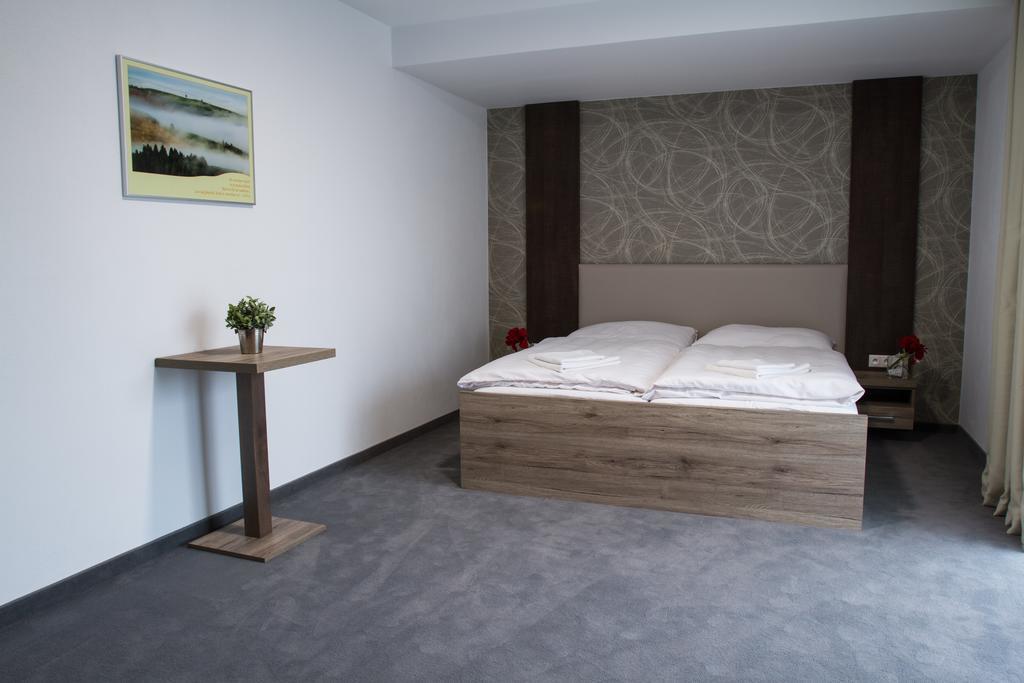 Guest House Frizzante Turčianske Teplice Стая снимка